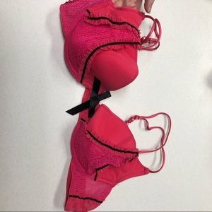 Fredrick of Hollywood set